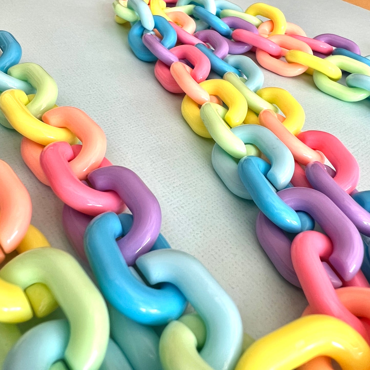 Candy Cane Link Chain Phone Necklace